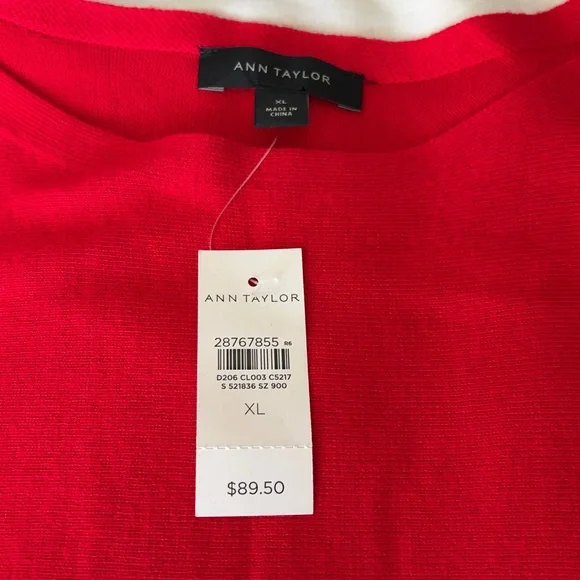 NWT Ann Taylor Women's Red Sweater - Picture 2 of 2